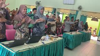 ICE BREAKING SENAM OTAK BERSAMA GURU PAI SE KABUPATEN TRENGGALEK