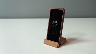 Simple DIY Wood Phone Stand