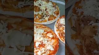 Try this easy Pizza at home 😋🍕 Domino's Style #shorts#pizza #subscribe #dominos #dominospizza