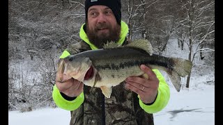 Ice Fishing for Huge Guernsey Ohio Largemouth Bass on AEP Public Recreation land