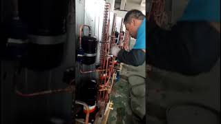 Condensing unit welding2-Shenglin products are waiting to the delivery