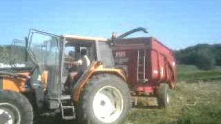 Tracteurmasseyferguson - ENSILAGE 22/08/11