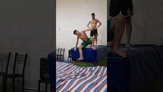 استعداد هایی که در اوایل شروع این چنل معرفیشون کردم #parkour #آموزش #پارکور #رشت #gym #زندگی #قدرت