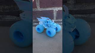 DRAGONOID ICE Monster Truck 😱😱😱 only at Walmart #dragonoid #monstertruck