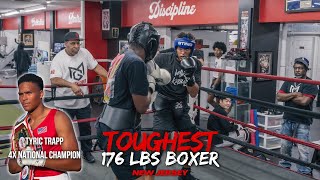 PERFECT TIMING! New Jersey Boxer Has The BEST Moves At 176 LBS!