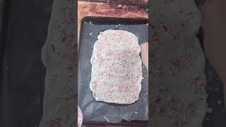 Peppermint bark