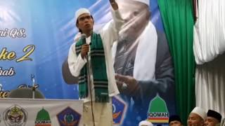 Kebangetan - Ust Abdul Somad Cemas Karena Jamaahnya Ada yang bisa melihat tembus pandang.