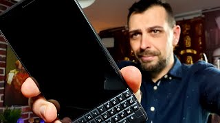 Unboxing & Test du BlackBerry KEY2 LE : Smartphone avec Clavier Physique ! | Ejayremy