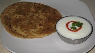 Keema paratha ( Stuffed chicken keema Indian bread)