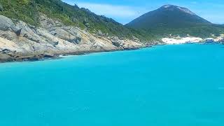 Passeio pela ilha do Farol - Arraial do Cabo RJ. Uma das mais lindas do Brasil.