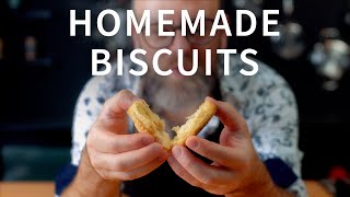 HOW TO MAKE FLUFFY BISCUITS || Homemade Easy Biscuits Recipe || BEST Buttermilk Biscuits Recipe