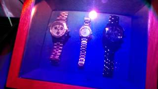 Laser holographic watches are not real - Royal Society Science Exhibition