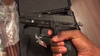 Unboxing and Review: Sig Sauer P226 MK 25 NAVY Pistol