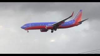 Southwest Airlines 737-800 Landing at Chicago Midway