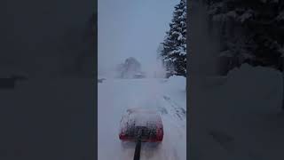 TORO 60V Power Shovel battles 1 foot of wet snow