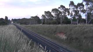 8250 works a few wagons through orange