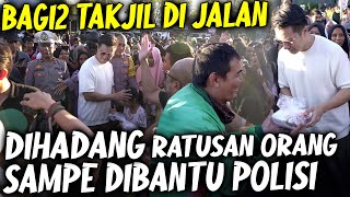 TURUN MOBIL LANGSUNG DIHADANG, JALANAN PENUH ORANG.. SAMPE PAK POLISI TURUN TANGAN MEMBANTU