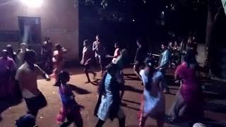 Mass group dance