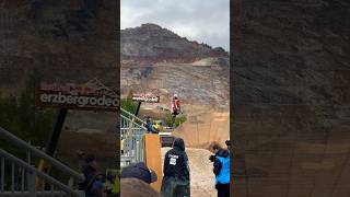 Josep García jumping 🔥 #enduro #motorcycle