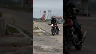 Continental gt 650 pure loud sound in under pass  #trendingshorts #automobile #continentalgt650